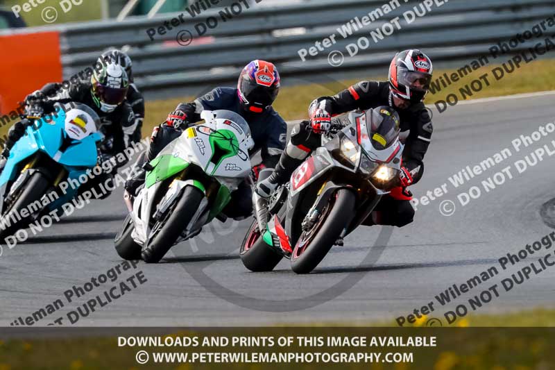 enduro digital images;event digital images;eventdigitalimages;no limits trackdays;peter wileman photography;racing digital images;snetterton;snetterton no limits trackday;snetterton photographs;snetterton trackday photographs;trackday digital images;trackday photos